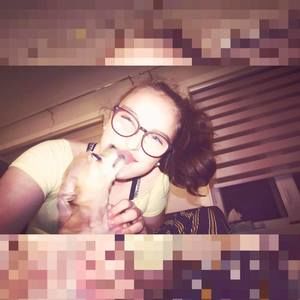 Meet your Posher, Jade